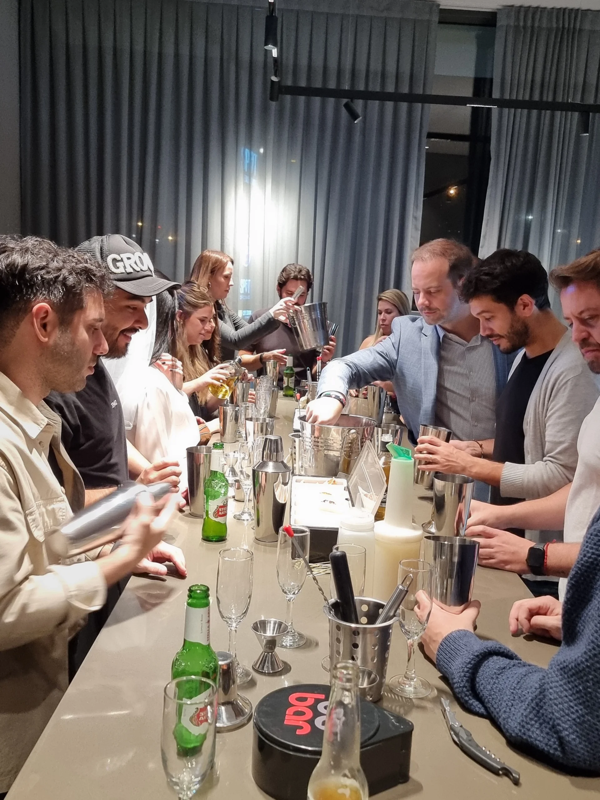 Servicio de barra móvil Go Bar en un evento realizado el 10 de mayo de 2025 en Santiago, Chile