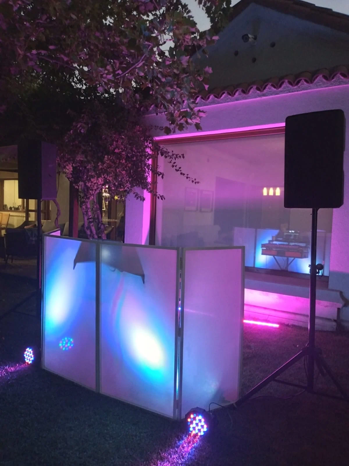 Servicio de barra móvil Go Bar en un evento realizado el 29 de junio de 2023 en Santiago, Chile